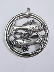 VAN DELL SIGNED STERLING SILVER KOI FISH PENDANT VINTAGE