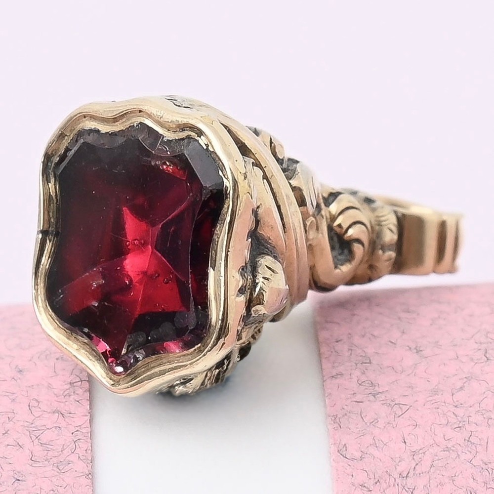 Antique Victorian Rock Crystal Red Foil Shield Gold Pate Fob Charm Pendant