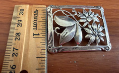 Vintage BB Sterling Silver Sculpted Floral Brooch Pin Binder Brothers 12 Grams