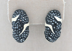 Vintage ST. JOHN Black Rhinestone Creamy Beige Enamel Shrimp Clip On Earrings