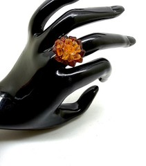 Unique cognac Whole Stone natural Amber Ring 2.45g