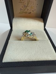 Vintage 14KT GE Emerald-Green Baguette & Clear Stone Cluster Ring Size 7 NOS
