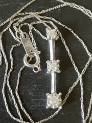 10k White Gold 19.5″ Necklace Chain & Past Present Future 3 Diamond Pendant