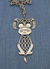 1960s Puppy Dog Articulated Moving Ears Eyes Tail Silver Tone Pendant Necklace