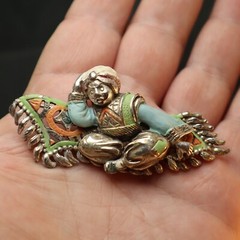 Rare Thief of Baghdad Alexander Korda Aladdin Magic Carpet Brooch