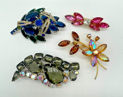 VTG lot of 4 Juliana Rhinestone brooches Open back prong set floral