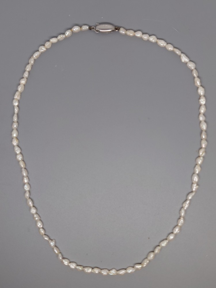 Vintage Freshwater Baroque Pearl Necklace 39cm Sterling Silver 925 Clasp Choker