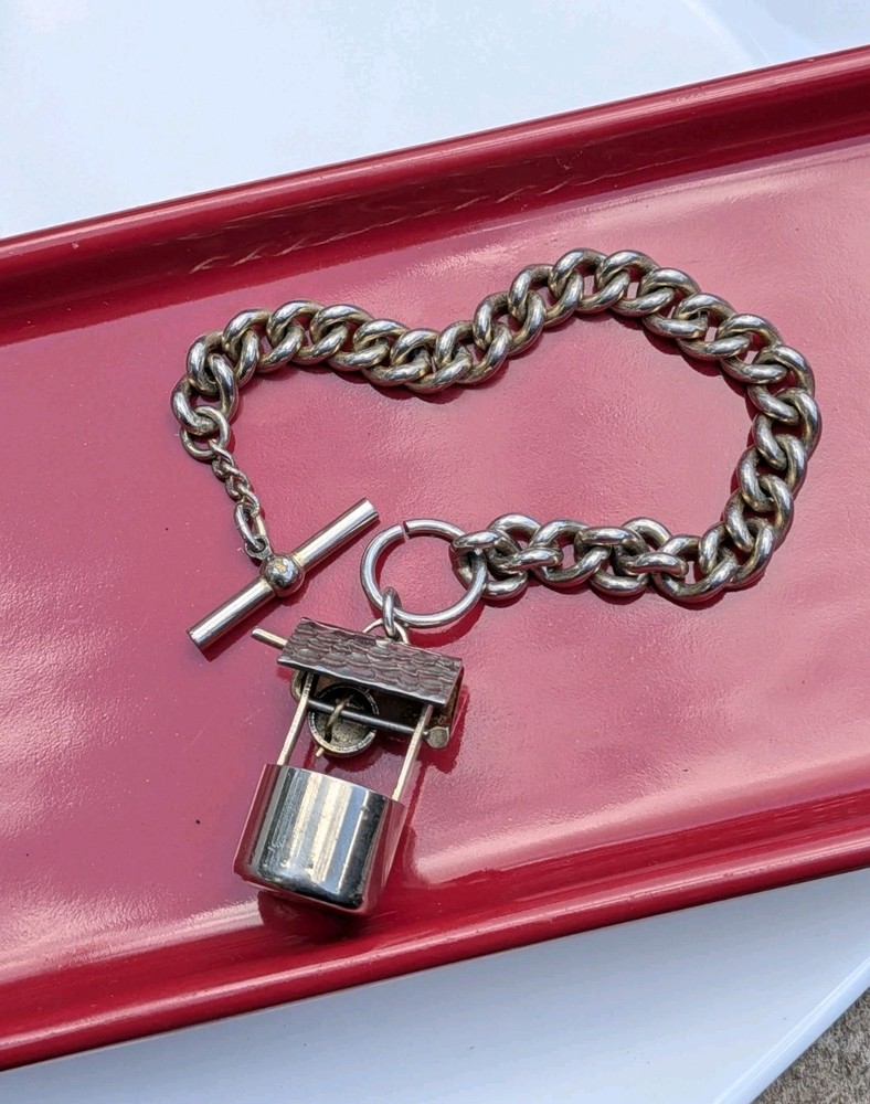 Vintage MARINO Large Jumbo Charm 7.75″ Bracelet Wishing Well Silver Tone