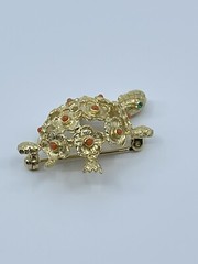 Vintage Brooch Pin De Nicola turtle faux coral and green rhinestone 1-3/4″