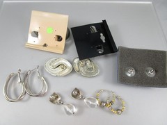 Vtg Mod Retro Varying Colors & Multi Styles LOT of 7 Post Pierced Earrings 151Y