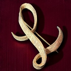 Letter Brooch Initial Pin Gold Tone Vintage Mamselle Monogram L Signed
