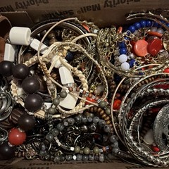 Vintage to Now Jewelry Lot All Wearable Necklaces & Bracelets No Broken. Box BN6