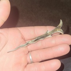 Sterling Silver 925 Metal Asymmetrical Brooch Pin for Unisex Adults