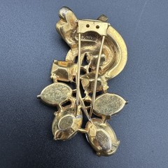 Vintage EISENBERG ORIGINAL Gold-Tone Rhinestone Fur Clip 3″ x 1.5″