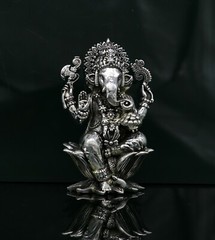 925 sterling silver Gorgeous Lord Ganesha statue, figurine, puja article su212