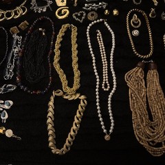 Huge Vintage Estate Costume Jewelry Lot Anne Klein Monet Napier 200+ pcs