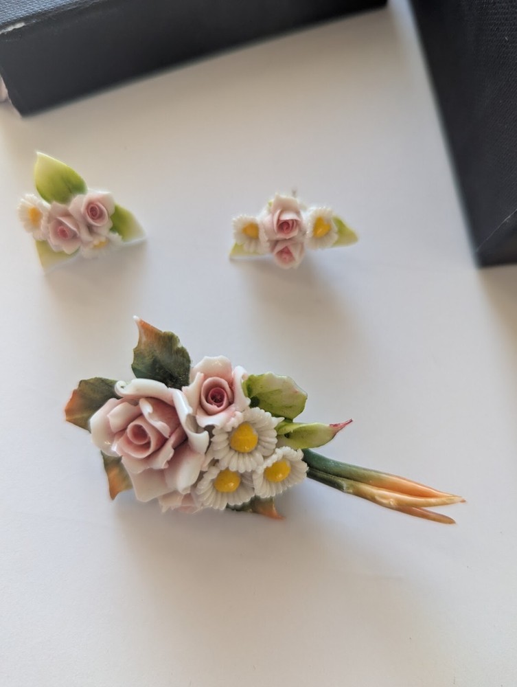 Capodemonte N A. GAGLIARDI Boquette Pin and Earrings set Made in Italy Vintage