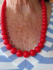 Vintage 1980’s Red Lucite Bead Necklace 10MM