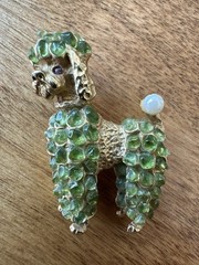 AUTHENTIC SWOBODA POODLE DOG BROOCH ~ PERIDOT, RUBY EYE ~ Pearl Tail CHARMING!