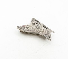 925 Sterling Silver Vintage Red Topaz Accent Man On Throne Brooch Pin BP3318
