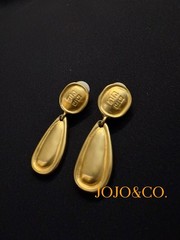Vintage Givenchy Gold Tone Logo Dangle Drop Clip On Earrings Excellent