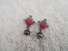 Silvertone Pink Yellow Bead Rhinestone Pearl Pierced Earrings (D41)