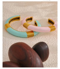Vintage Enamel Gold Cuff Waterproof Stainless Steel Bangle