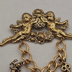 Cherub Heart Charm Valentine Brooch Brass Angels Pin 3″ Love