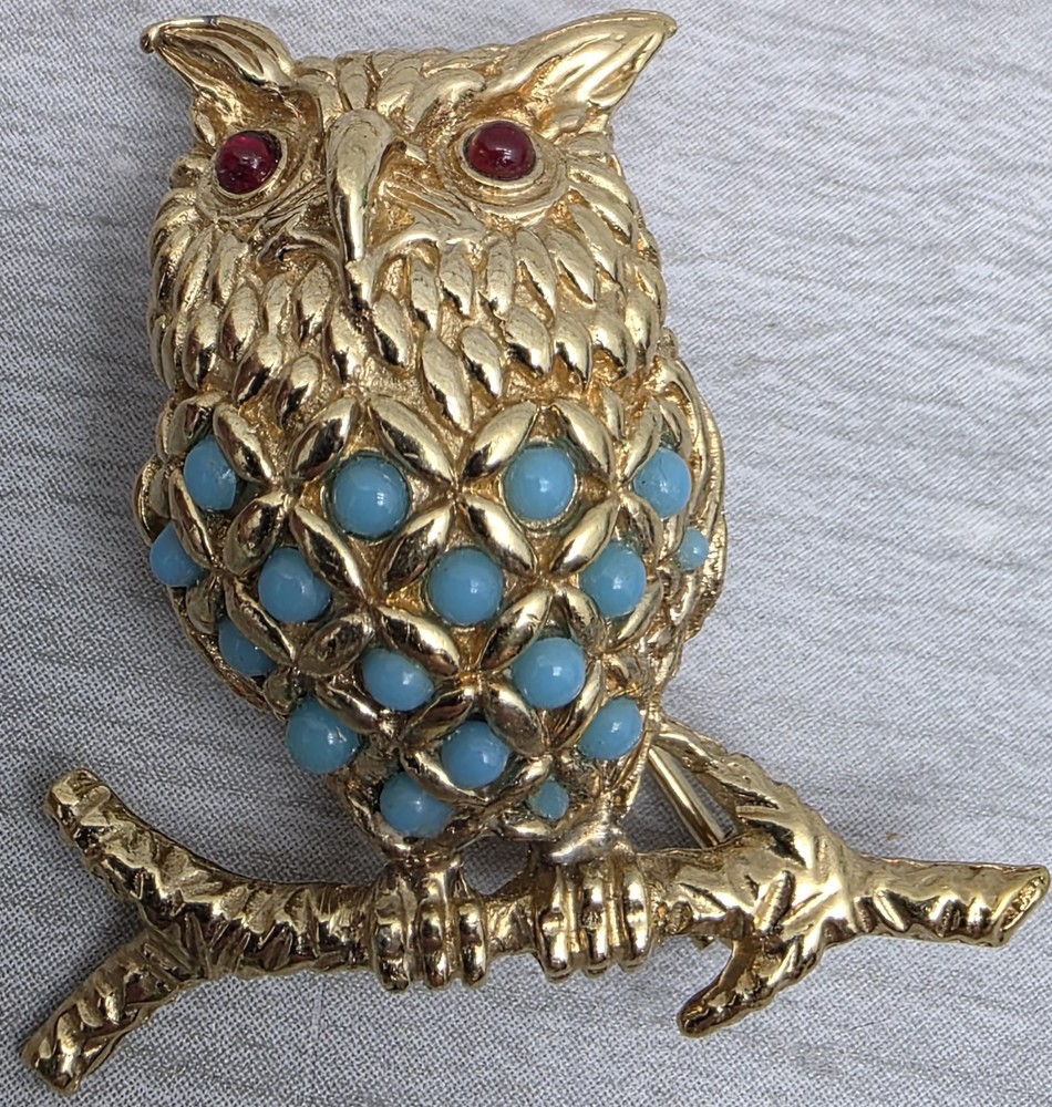 VTG Ciner Owl Brooch Goldtone Metal Faux Turquoise Bead Pin **See Description**