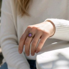 VTG Austrian Crystal RING Twist Brass Purple Glass Cocktail Dome 6.5 Adjustable