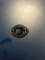 vintage metal with black stone center jewelry brooch pin