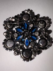 Vintage 1960’s Blue Rhinestone and Aurora Borealis Juliana Brooch by D & E