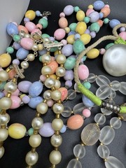 Vintage Jewelry Lot 11 Pc 6 Necklaces 3 Earrings 2 Bracelets Pastel Beaded