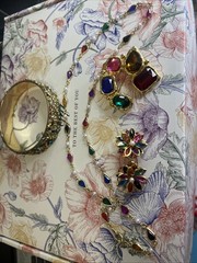 Multicolor Vintage Jewelry Set