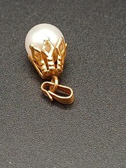vintage 14K yellow gold ornate bell cage or cap cultured pearl pendant