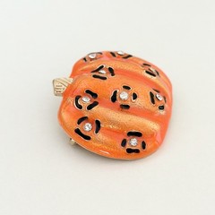 Ladies Orange Enamel Pumpkin Rhinestone Gold Tone Fall Autumn Brooch Pin