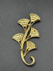 Unmarked Rhinestone Elegant Brooch / Pin (Loose Back) See Pics