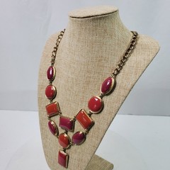 Casual Career Statement Necklace Gold Tone Chain w/ Pink Bib 20 Inch