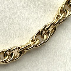 Trifari Necklace Chunky Gold Tone Oval Link Chain Statement 17.5 in