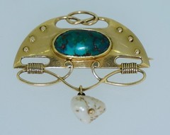 Signed Murrle Bennett & Co. Arts & Crafts 15K Turquoise Brooch 15ct