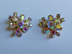 Weiss Aurora Borealis Earrings Prong Set Crystal Vintage Clip On Pair