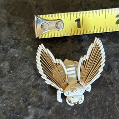 Monet Brooch Bee White Enamel Gold Tone Vintage 1 1/2″