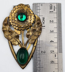 Green Glass Cabochon Floral Brass Fur Dress Clip Leaves 2.5 In Vintage