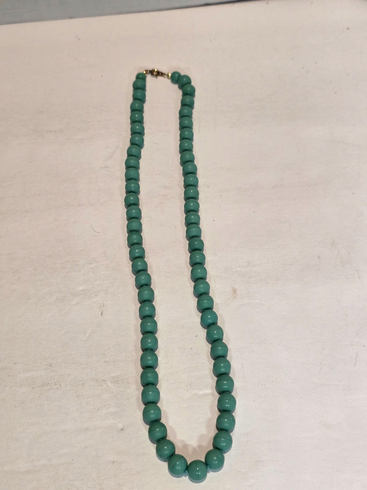 Vintage Style Beaded Necklace Rounded Teal Beads Costume Jewelry