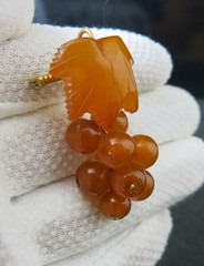 Vintage Natural Baltic Amber Grapes Brooch USSR Gold Plated Pin