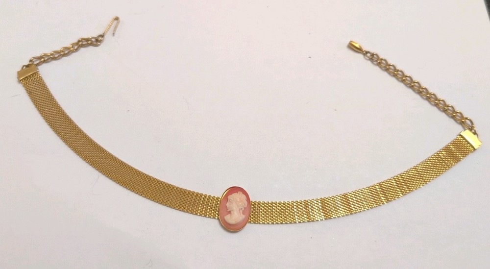Vintage Gold Tone 15 Inch Mesh Choker Necklace With Cameo Signed Karu