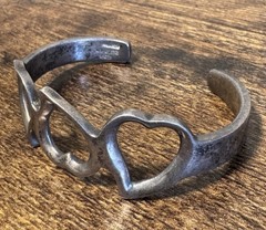 MEXICO 925 Sterling Silver – Triple Heart Cuff Bracelet – 31g