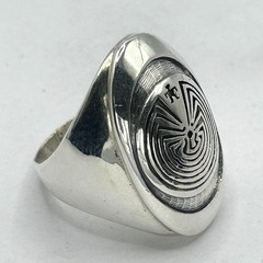 Vintage 925 Sterling Silver ‘Man in the Maze’ Heavy Signed Ring Size 11.75