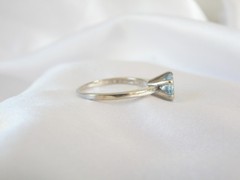 Vintage Sterling Silver 925 Heated Natural Blue Topaz Solitaire Ring Size 8