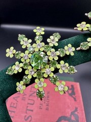 Vintage 1960’s Green Large Floral Rhinestone Flower Cip-on Earrings Sparkles MOD